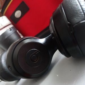 Beats Wireless